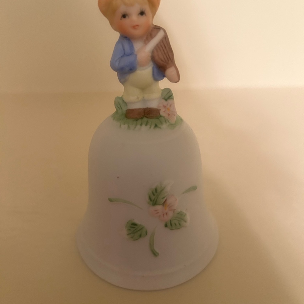 Vintage homco bell